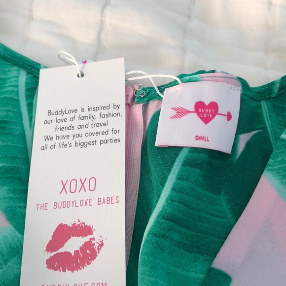 Adorable Floral Dress - Picture 3 of 3